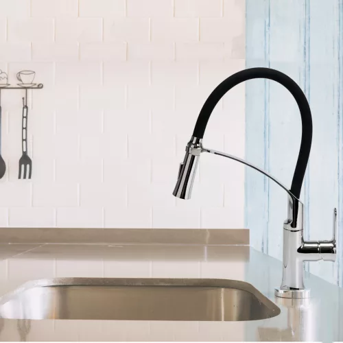 Fala mosogató csaptelep fekete flexibilis csővel