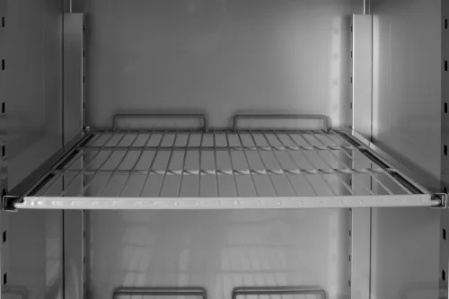 Yato Gastro 1 ajtós fagyasztószekrény 600l 68x81x201cm