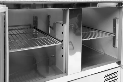 Yato Gastro 2 ajtós saláta hűtőasztal 240l 240l 90x70x87cm