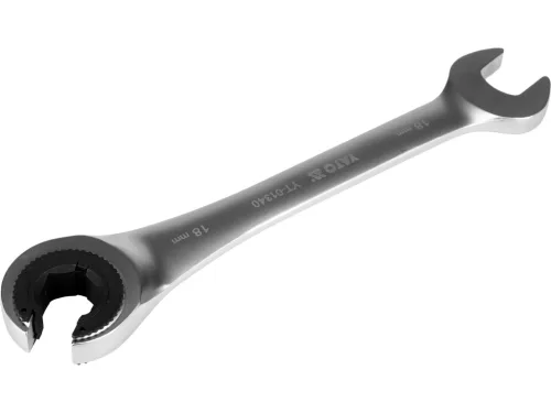 Yato racsnis csillag-villáskulcs, félig nyitott 18 mm