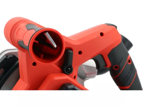 Yato akkus körfűrész 18V, vezetővel