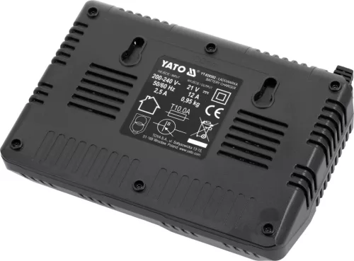 Yato akku gyorstöltő 18 V 12 A