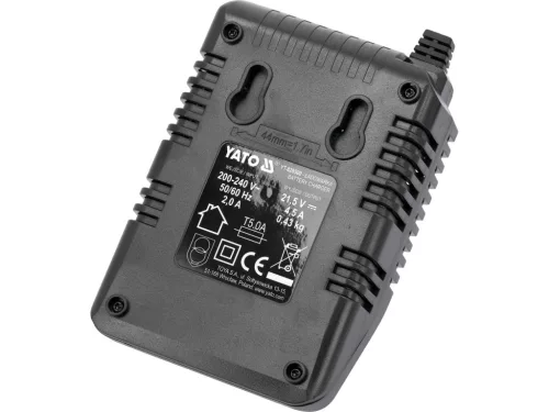 Yato akku és töltő 18V, 2x4Ah