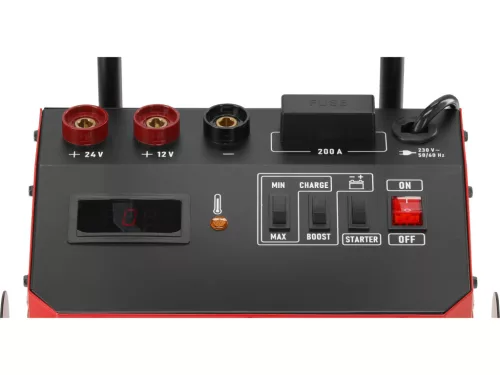 Yato akkumulátor töltő 2-4 Ah