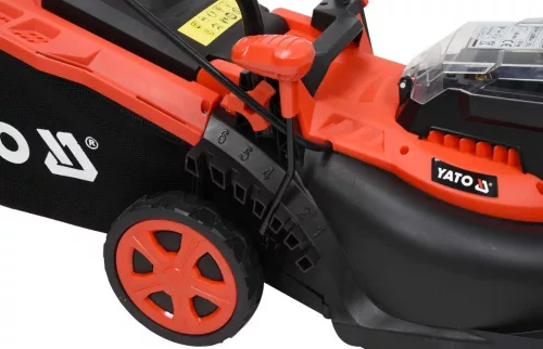 Yato akkus fűnyíró 340 mm 2 x 18 V (2 x 2,0 Ah akku + töltő)