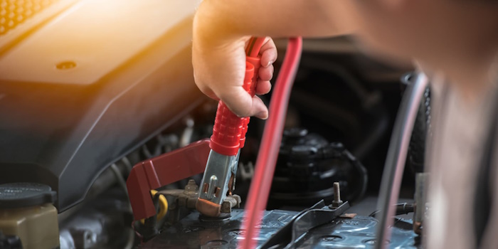 Autó akkumulátor töltése otthon lépésről lépésre